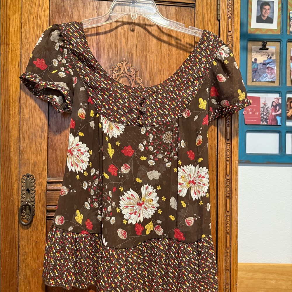 Elegant Floral Brown Blouse